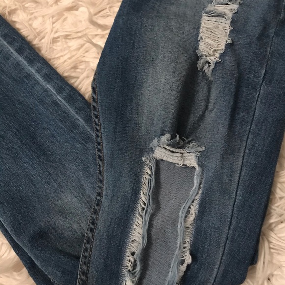 Distressed Fashion Nova Jeans - Picture 3 of 3